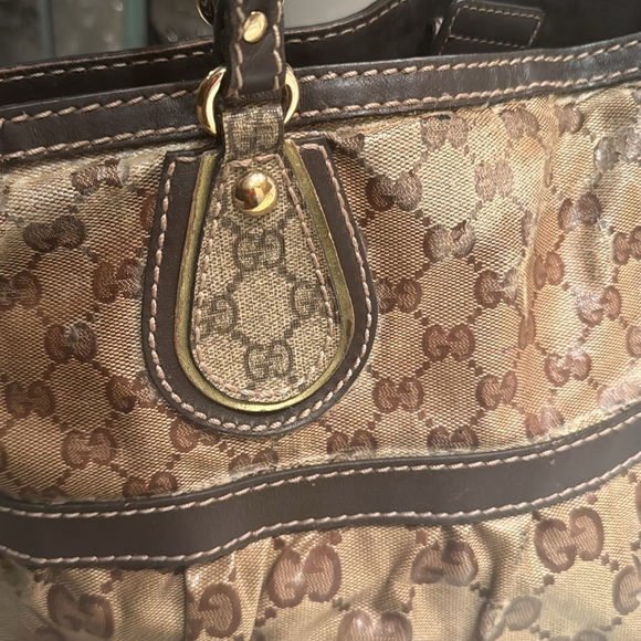 Authentic Gucci Tote Bag. - Picture 5 of 15